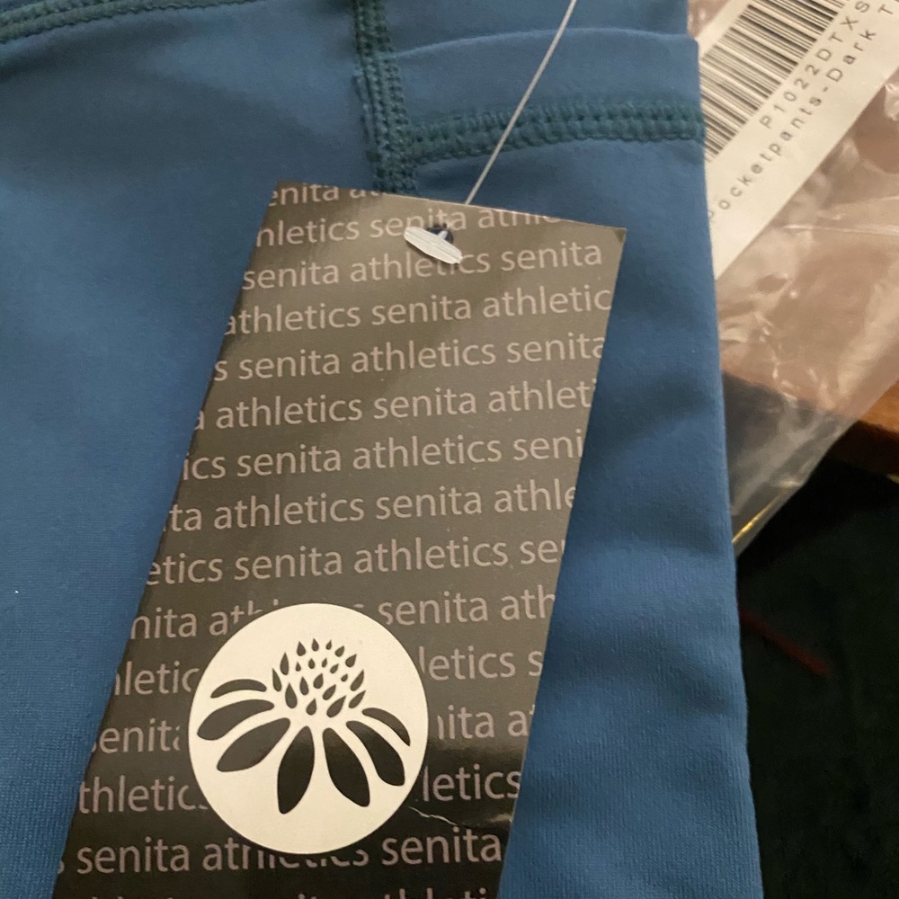 Exercise leggings